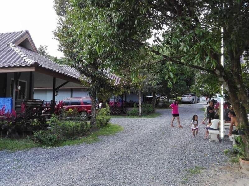 Phoohongsa Resort Nakhon Nayok Exterior photo